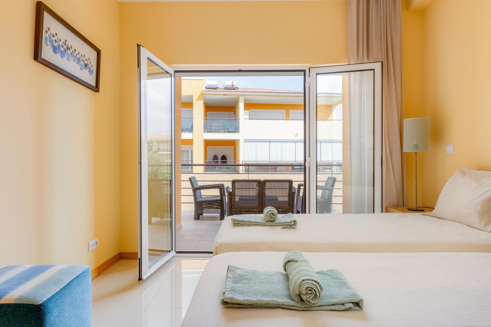 The Village - Apart Para 6 Com Ac, Garagem E Piscina, A Poucos Min Da Gale Albufeira Eksteriør bilde